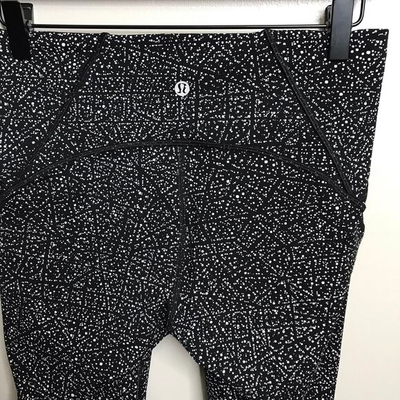 Lululemon Leggings Women's Size 8 - Picture 3 of 5